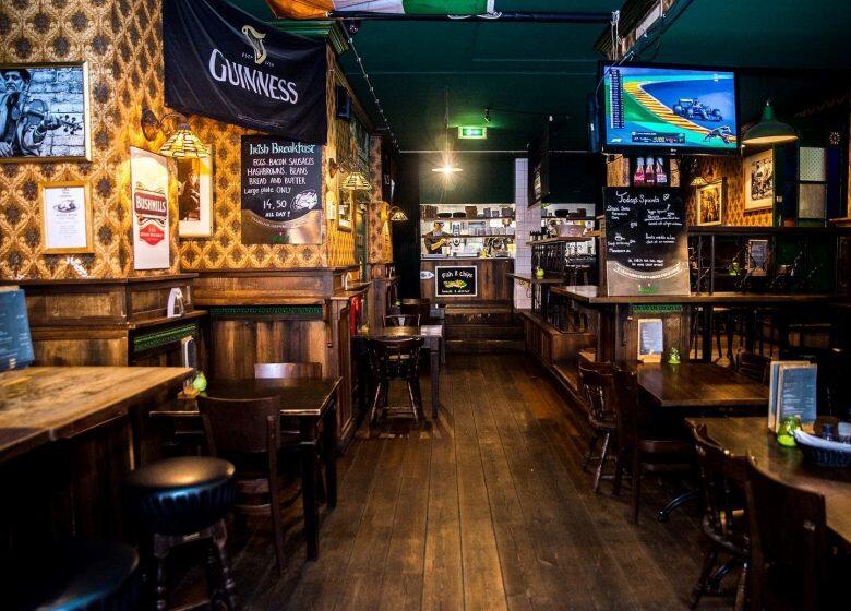 Irish Pub O&rsquo;Malley&rsquo;s celebrates its 10th anniversary