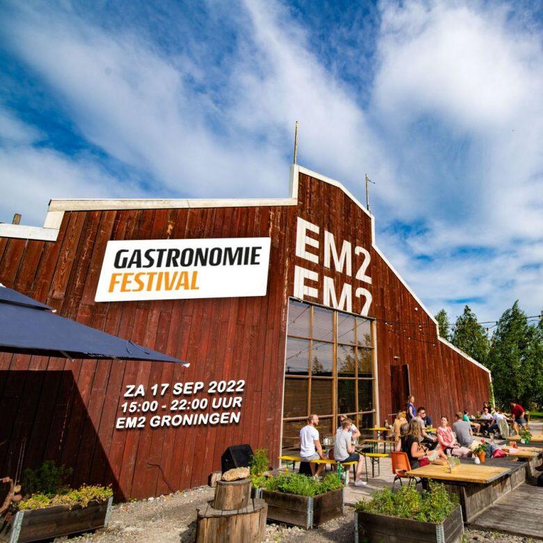 EM2 presents the pop-up Food Hall of the North and opens an extensive Drive-by.